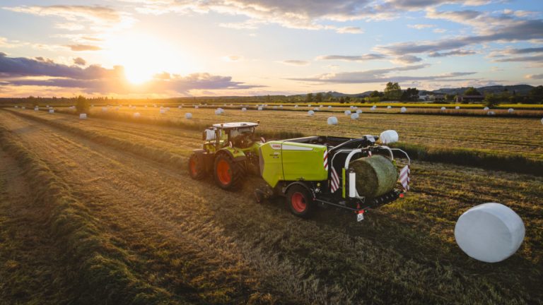 Нова ера ефективності та надійності: CLAAS представляє ROLLANT 630 RC UNIWRAP